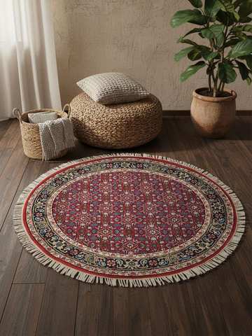 Red Kazak pattern hand knotted carpet